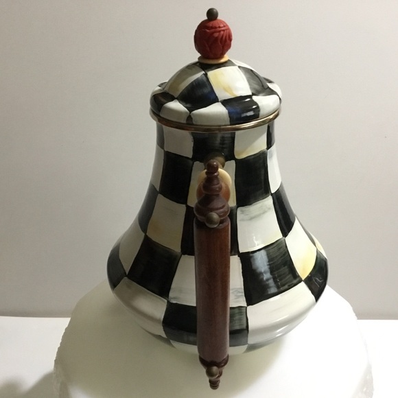 NWOT MacKenzie-Childs Courtly Check Enamelware tea coffee pot - Picture 5 of 16